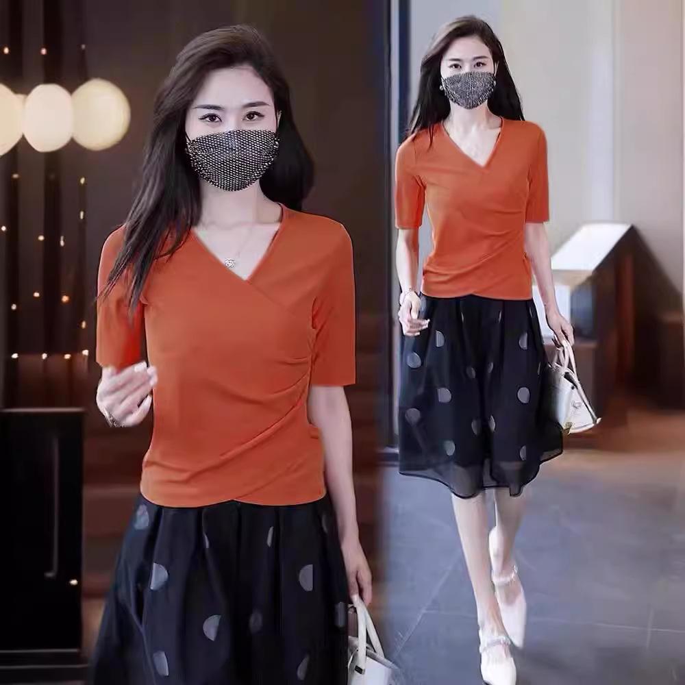 

Summer new versatile irregular short-sleeved T-shirt V-neck cross-pleated design fashionable temperament top covers the meat and looks thin 4XL помаранчевий