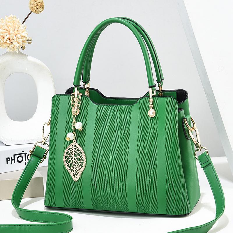 New Women Embossed Leather Shoulder Bag Large Capacity Crossbody Bag Fashion Handbag Shopping Tote Bags Women Handbags