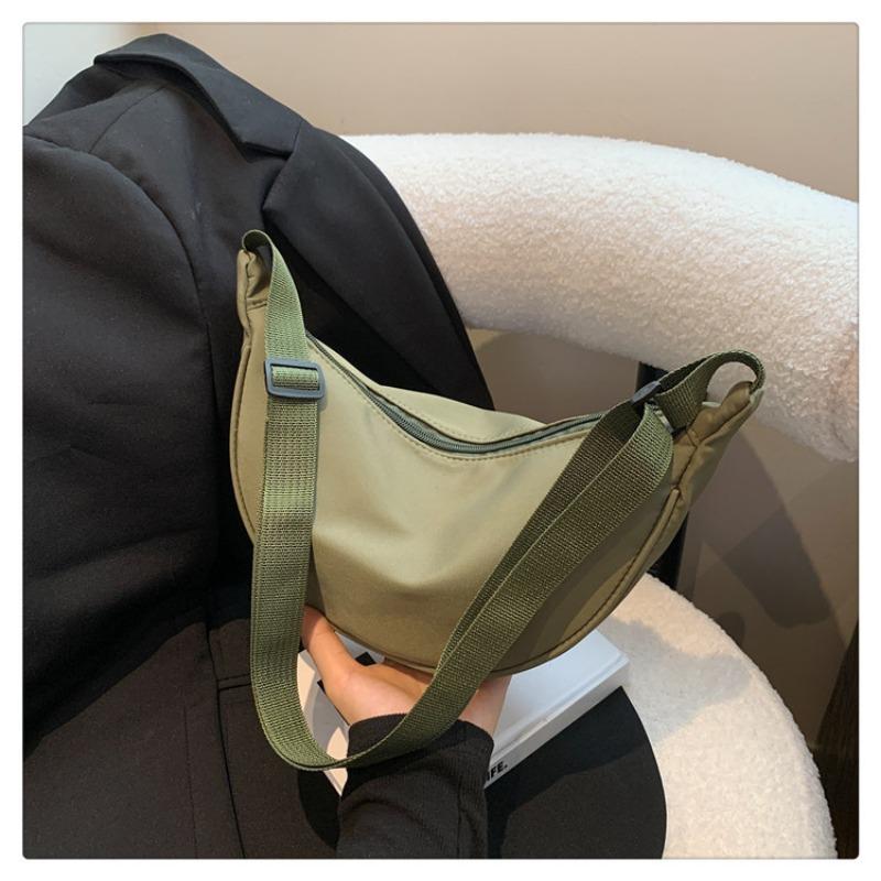 New nylon bag simple fashion messenger dumpling bag trend versatile student casual shoulder women's bag