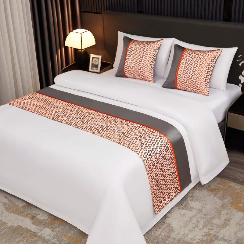 Light Luxury High-end Hotel Bed Flags Vintage Decorative Scarves Bedding Same Style Pillowcase European Style Wedding Room Home Decorat Bed Tail Towel