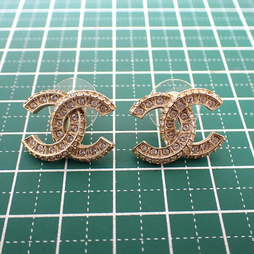 [Pre-owned] CHANEL Coco Mark Rhinestone Earrings/j55-47