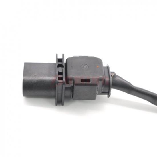 8F9Z-9F472-A Front Oxygen Sensor For Ford Taurus Flex Lincoln MKT MKS 0258017066