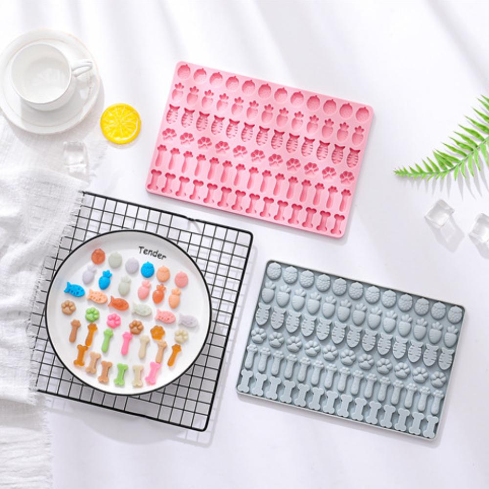 78 Holes Strawberry Chocolate Carrot Jelly Baking Tray Cat Claw Biscuit Silicone Mold Cartoon Puppy Bone Soap Mould Candle Gifts