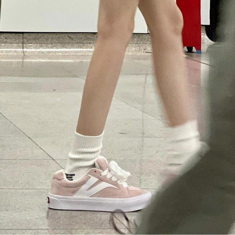 Original black and white color scheme canvas shoes ins skateboard shoes wear-resistant breathable niche student casual shoes
