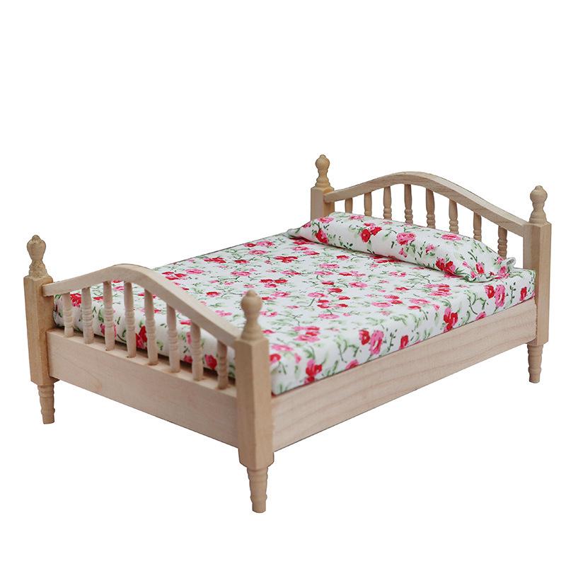 1:12 Dollhouse Miniature Double Bed for Bedroom Scene