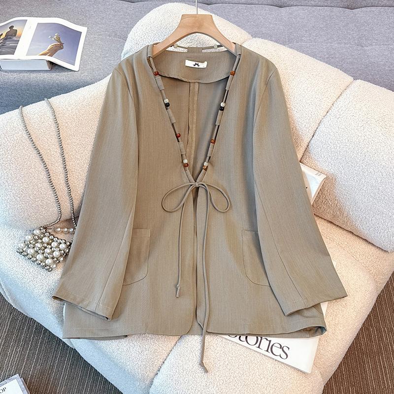 A New Stylish V-neck Suit Jacket and Skirt Set for Plus-size Women's Clothing In Spring and Autumn