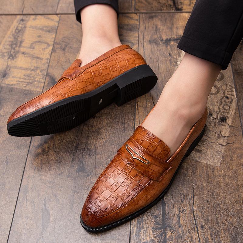 Foreign Trade Business Leather Shoes Men's Korean Version Large Size Stone Pattern Foot Cover Men's Shoes British Style Pointed Hair Stylist Loafers