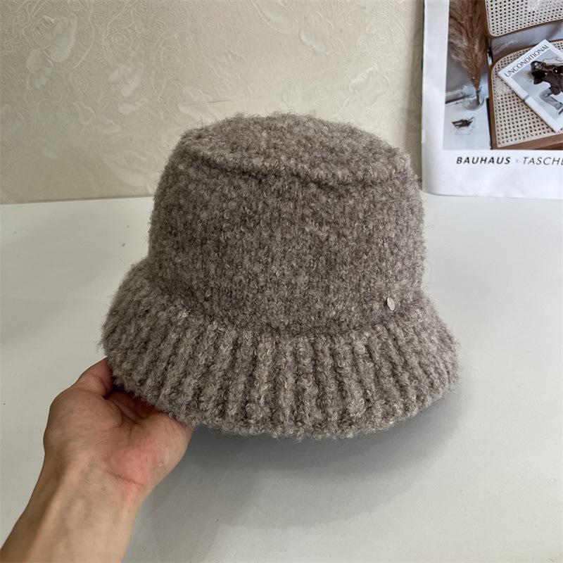 Lamb wool bucket hat women's autumn and winter new big head circumference warm plush basin hat versatile plain face small bucket hat