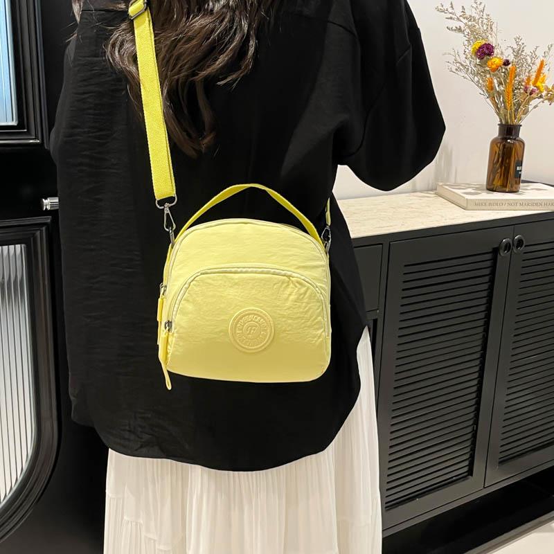 Fashion Simple Ladies Shoulder Bag Large Capacity Oxford Cloth Multi-Layer Crossbody Bag Durable Ladies Commuter Backpacks