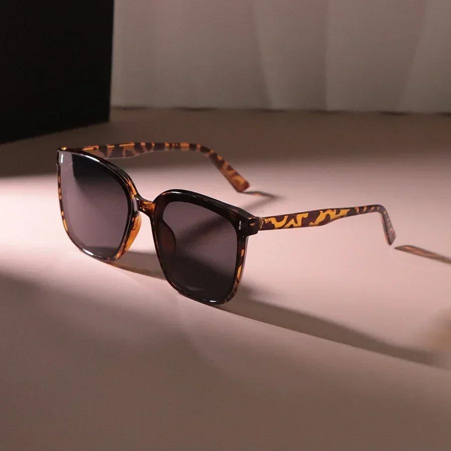 Высококачественные Прочные Высококачественные Классические Квадратные Солнцезащитные Очки Женские Мужские Минималистичные Модные Женские Мужские Ретро Повседневные Очки Other