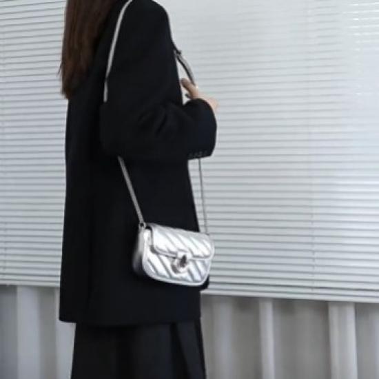 2025 New Women's Bag Cross-Border Style-Inspired Fashion Gold Ball Shoulder Bag High-End Feel Transfer Bead Quilted Chain