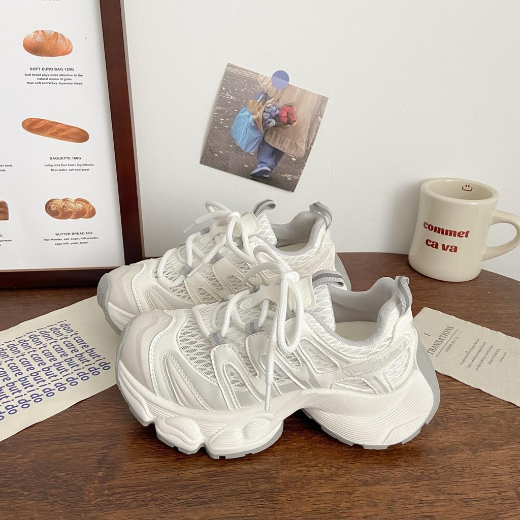 Mesh breathable thick-soled women's new fashionable versatile height-increasing and thin casual sports shoes