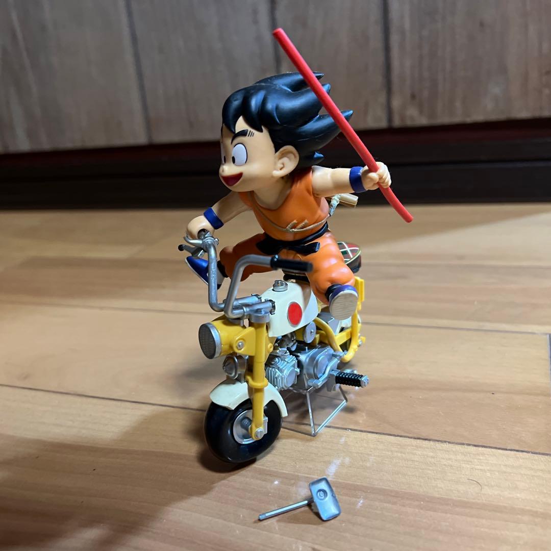 

[USED] Dragon Ball Figure & Bike Son Goku Domestic genuine product Mirror is broken.