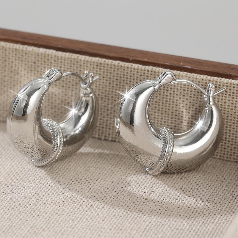 

Fashionable and Minimalist Design with Copper Color Shiny Pendant Earrings, Suitable for Women s Daily Party Zircon Gifts