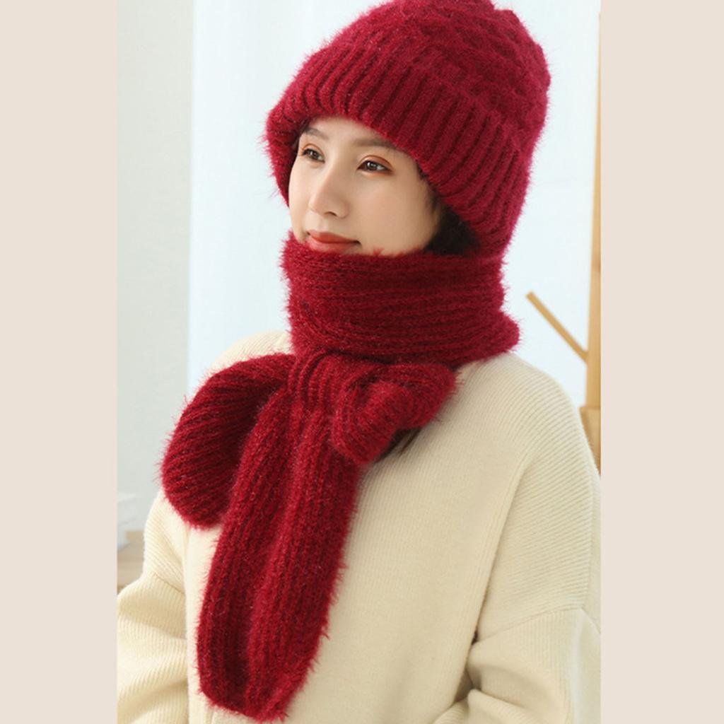 One Piece Hat Scarf Windproof Winter Knitting Thick Warm Ear Guard Hat for Woman Girs Winter Outdoor Use