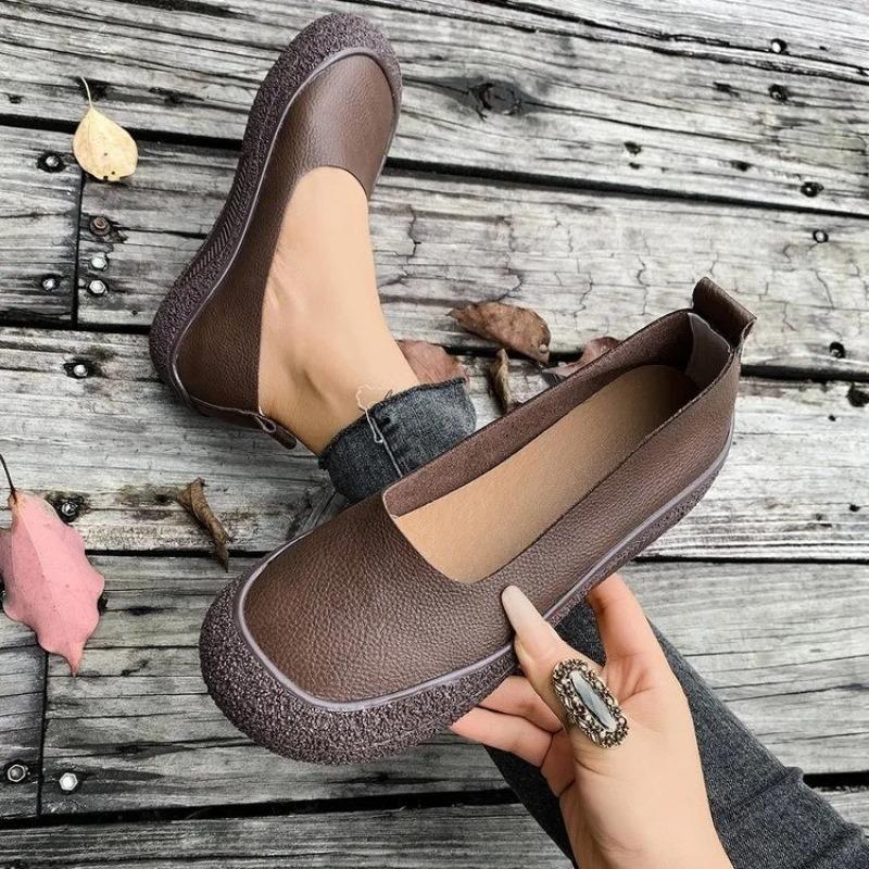 Womens Shoes Retro Leather Casual Shoes Classic Slip on Loafers Women Light Walking Flats Soft Comfortable Loafers Zapatos Mujer
