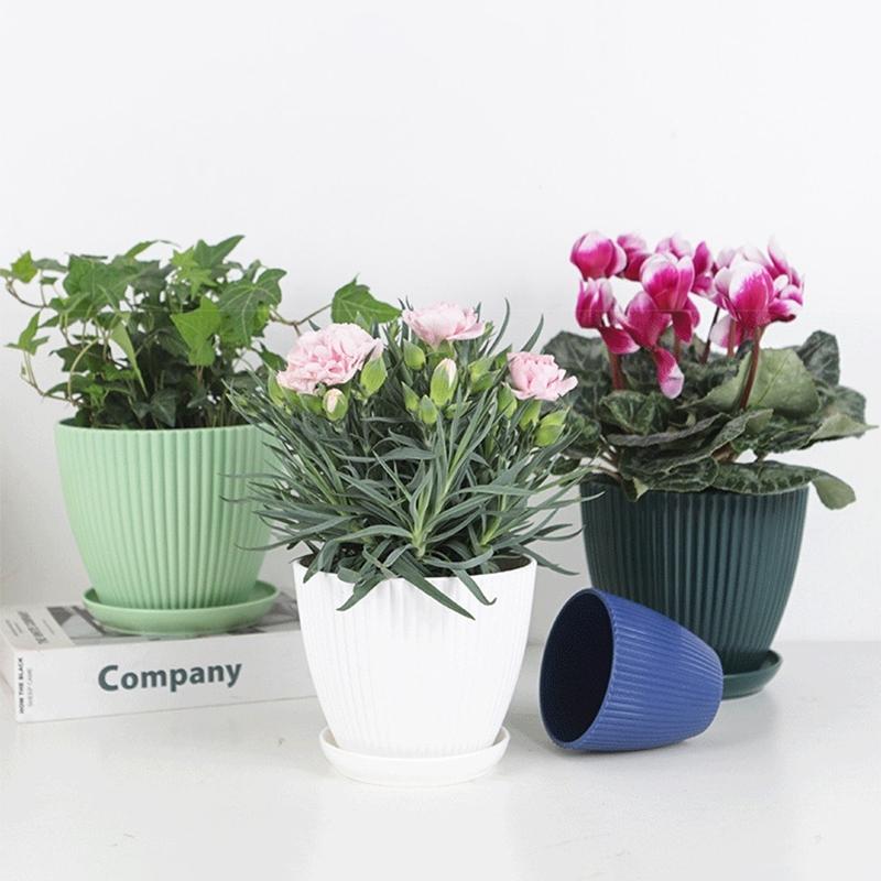 Plastic Planter Pot with Self-Watering Saucer and Drainage Holes Round Flower Pot for Indoor Outdoor Garden Plants and Flowers