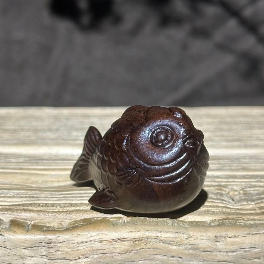 Lucky Charm Wood Carving Ornament Mini Tea Pet Cute Koi Fish Ornament  Tabletop Display