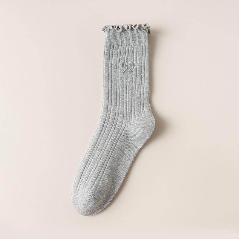 Female Spring and Autumn Embroidery Bow Wooden Ear Edge Boneless Drum Pile Pile Cotton Socks