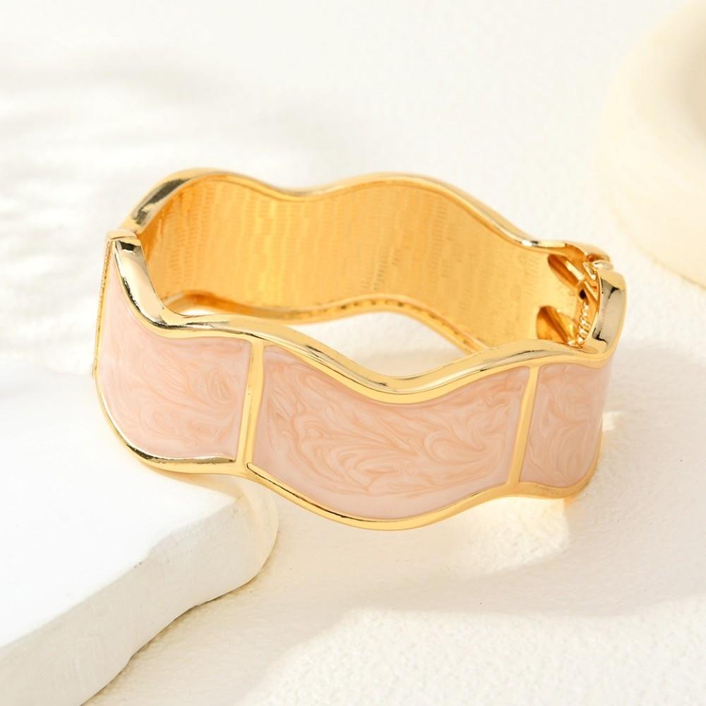 Bracciale Irregolare in Lega di Zinco Bangle Smaltato Esagerato Regolabile Stile Americano Impermeabile Gioiello da Polso da Donna Festa