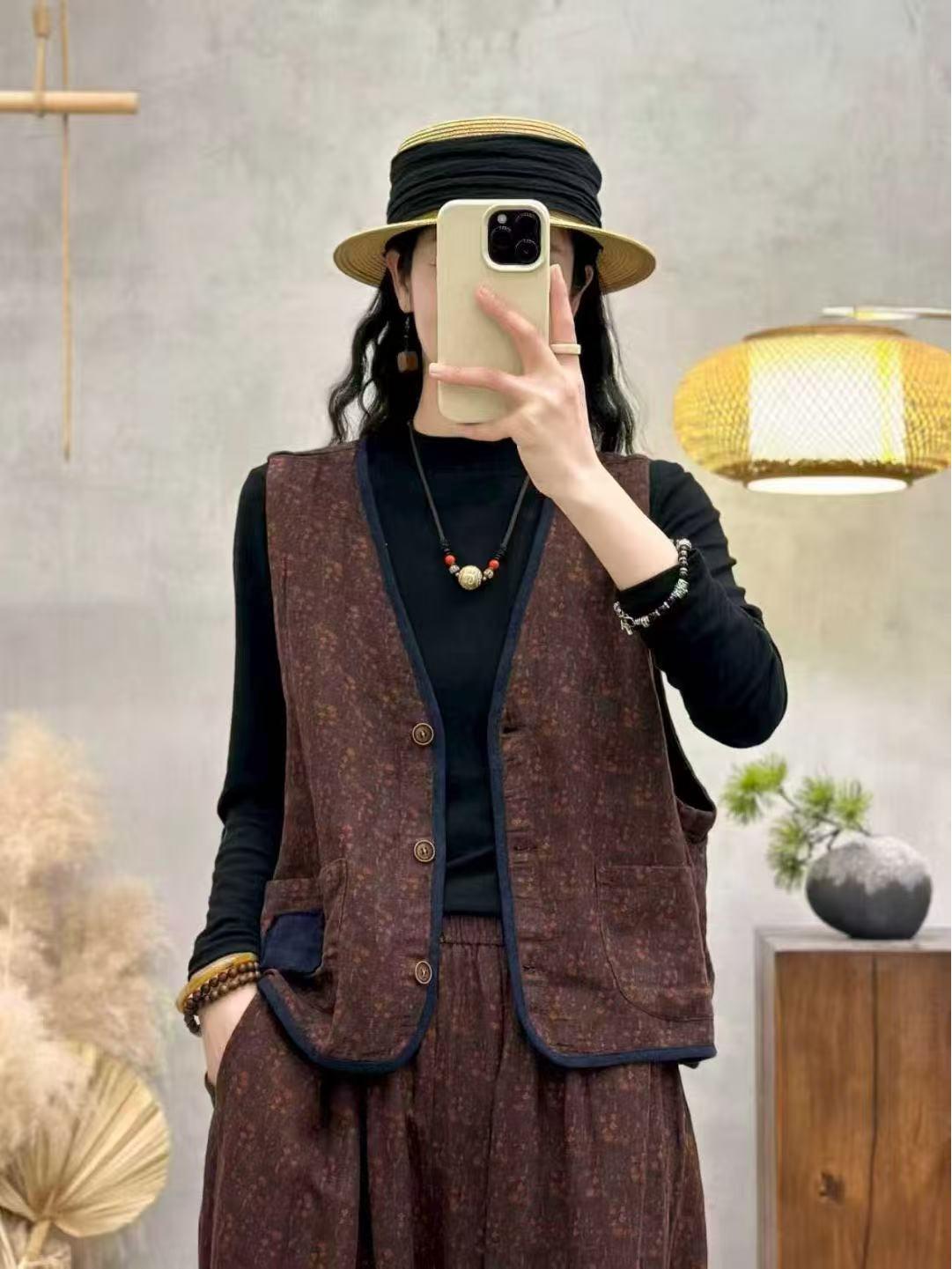 

2026 Spring Retro Korean Style Women s Casual Set: Vest + Harem Pants, Loose Jacquard Cotton Yarn One Size