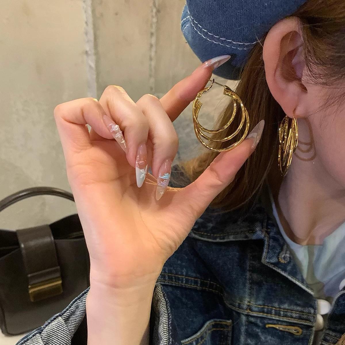 European and American multi-layer metal circle earrings women s face thin earrings cold wind explosive earrings