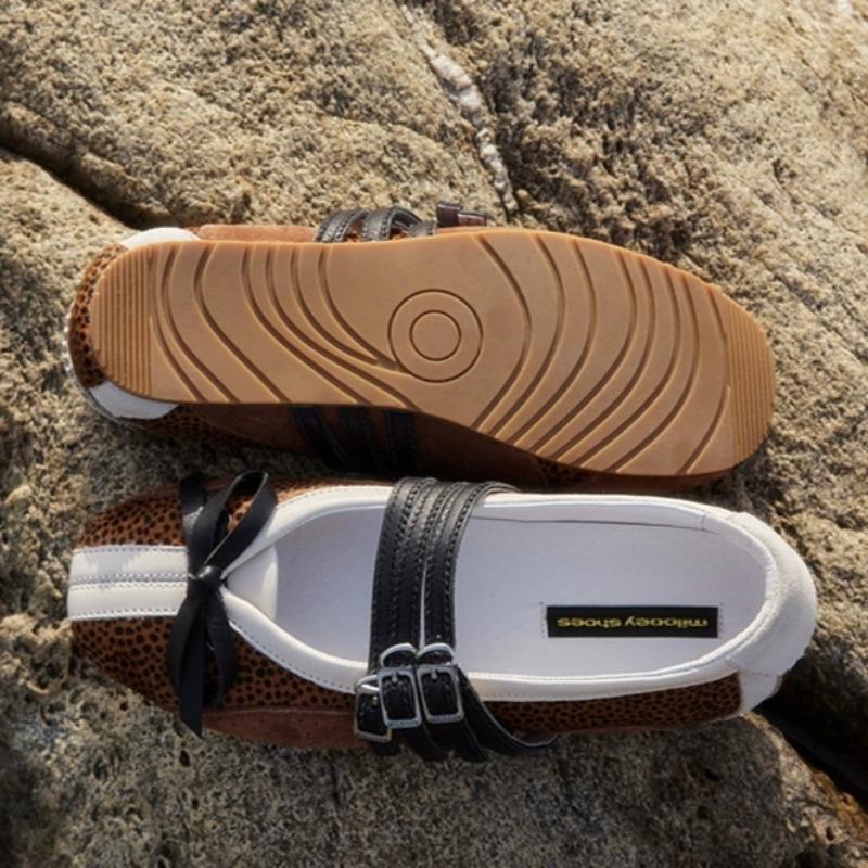 

Модные женские туфли на плоской подошве, осенние, новые, с круглым носком, с неглубоким носком, с бабочкой на мягкой подошве, противоскользящие, износостойкие, низкие туфли 40 оранжевый