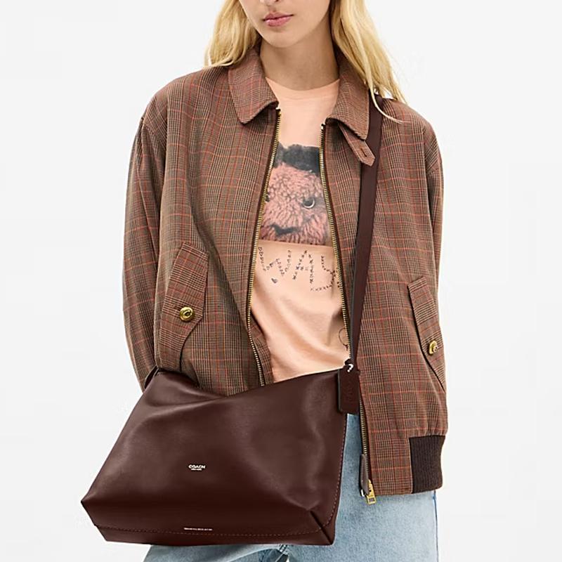 Coach Mott Messenger Bag 33 Letter Logo Adjustable Shoulder Strap Leather Large Unisex Couple Bag Unisex Bags Brown CCB57-MPL