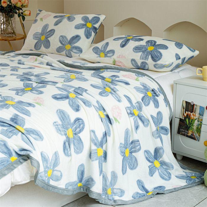 Thickened Double-Sided Fleece Blanket: Versatile Bed Coverlet & Sofa Throw for All Seasons