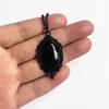 Collana Pendente Cuore Ovale in Rilievo Gotico Retro con Pietra di Cristallo Rossa e Nera per Donne Uomini Hallowmas Gioiello Magico Accessorio Regalo