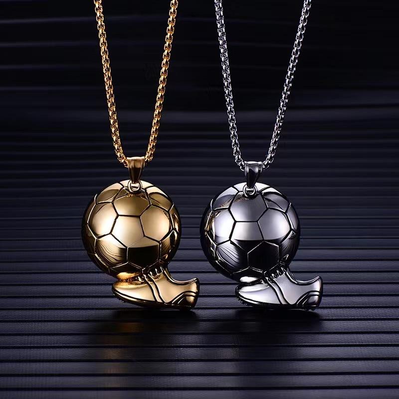 Mode Européenne et Américaine Coupe du Monde Football Rétro Produits de Football pour Hommes Pendentif Collier Homme