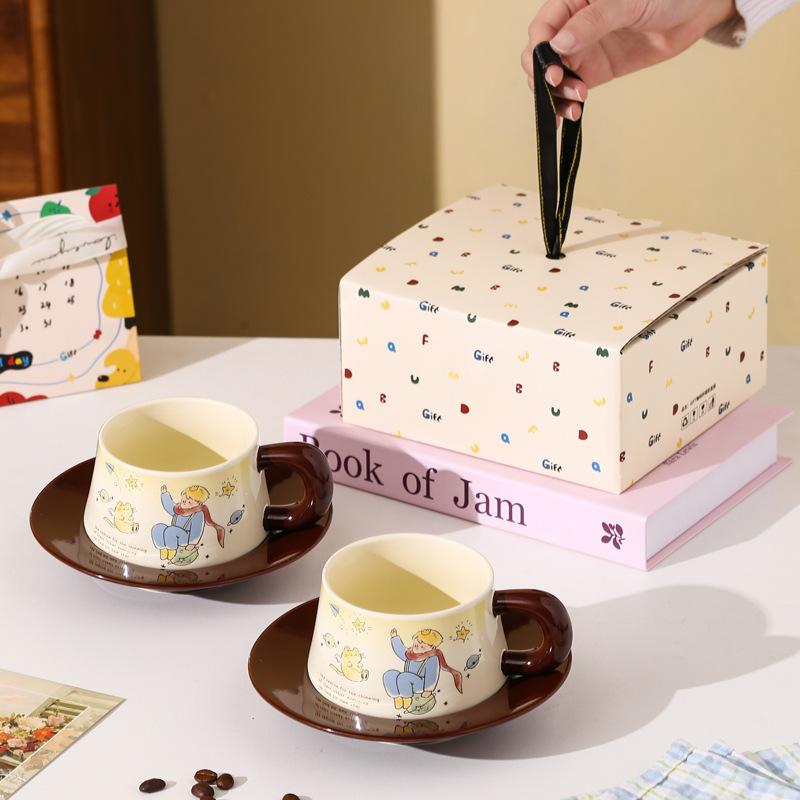 Keramický hrnek na kávu Starý princ s podšálkem Sváteční dárková sada Kreslený Vysoký-Hezký Pohár na vodu Šálek na květinový čaj Suvenýr