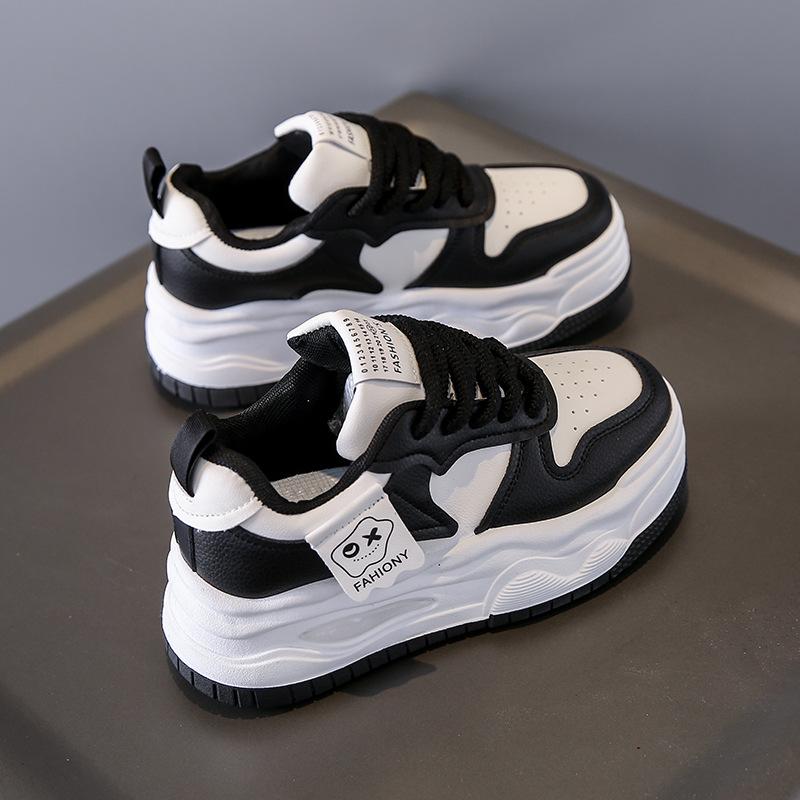 

2025 little white shoes children s autumn new Korean version ins female students leisure sports versatile board shoes street shot ZS263 40