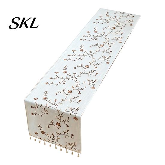 Corredor de Mesa Sofisticado, Corredor Bordado Floral, Elegante Cubierta de Comedor, Tela Decorativa Blanca Rústica Duradera con Borlas para