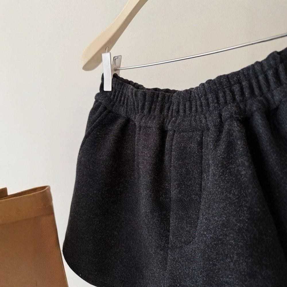 Plus Size Woolen Thick Bootcut Shorts for Women - Elastic, Warm, Autumn/Winter