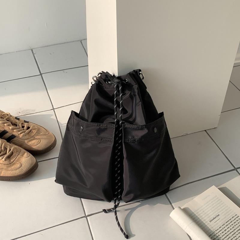 Neuer Kordelzug-Bucket-Bag Damen Crossbody Nylon Tragetasche Großes Fassungsvermögen Damen Lazy Wind Lässige Schultertasche Damen