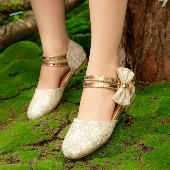 Girls' Retro Lace Velcro Flat Shoes