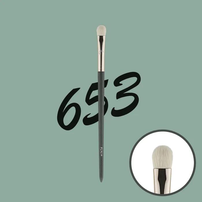 

Premium Signature Eyeshadow M #653