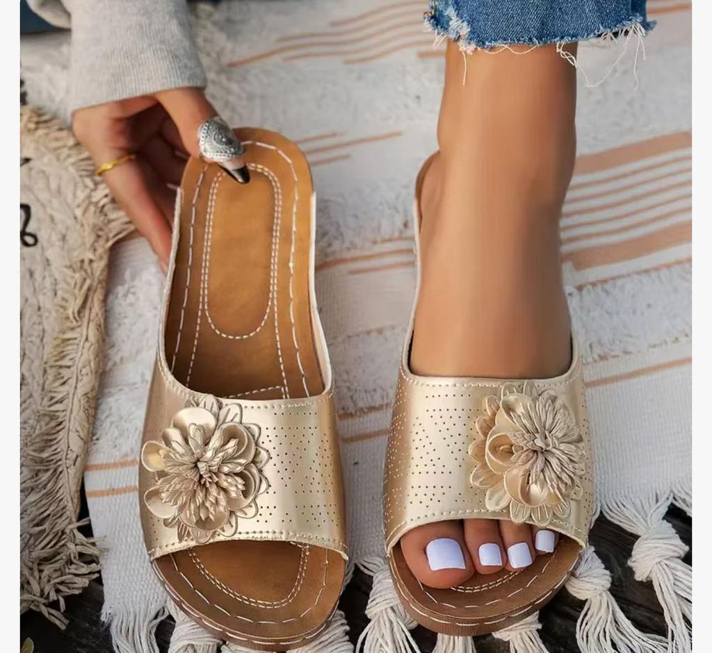 South East Asia Foreign Trade Large Size Thick Bottom Hollow One-word Slippers Women's Open-toed Flower Slope Heel Beach Cool Slippers