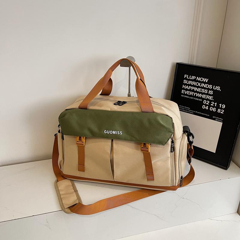 Large Capacity Travel Duffel Bag with Multiple Pockets Foldable Design Casual Weekend Carry On Bag