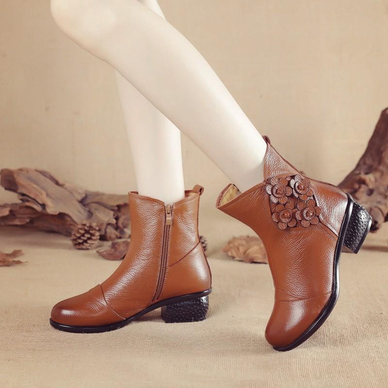 First Layer Cowhide Autumn and Winter New Casual Genuine Leather Women's Shoes Ethnic Style Flower Women's Cotton Boots