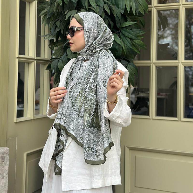 Bohemia Silk Scarf Women Large Shawls Styles Pashmina Hijab Foulard Echarpe Design Print Lady Stole Head Scarves Luxury
