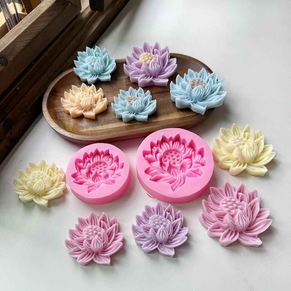 Lotus Shape Mold Fold Sugar Aromatherapy Candle Cake Decorative Individually Packaged