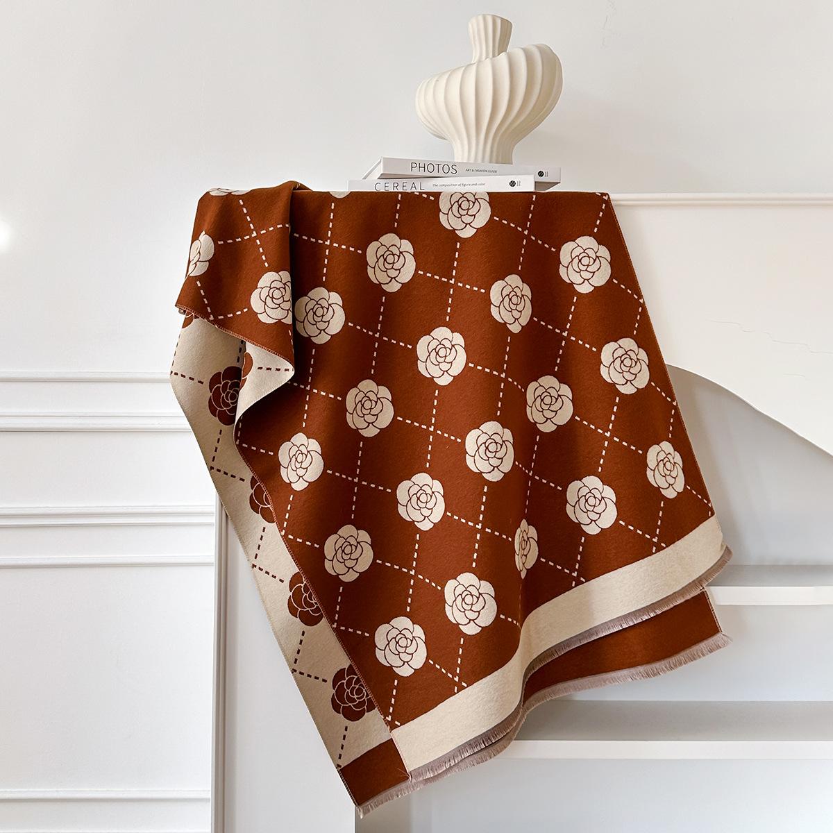 

Зимний маленький аромат снаружи с универсальным шарфом-шалью из искусственного кашемира с имитацией камелии, женский длинный универсальный теплый шарф 185x65cm коричневый