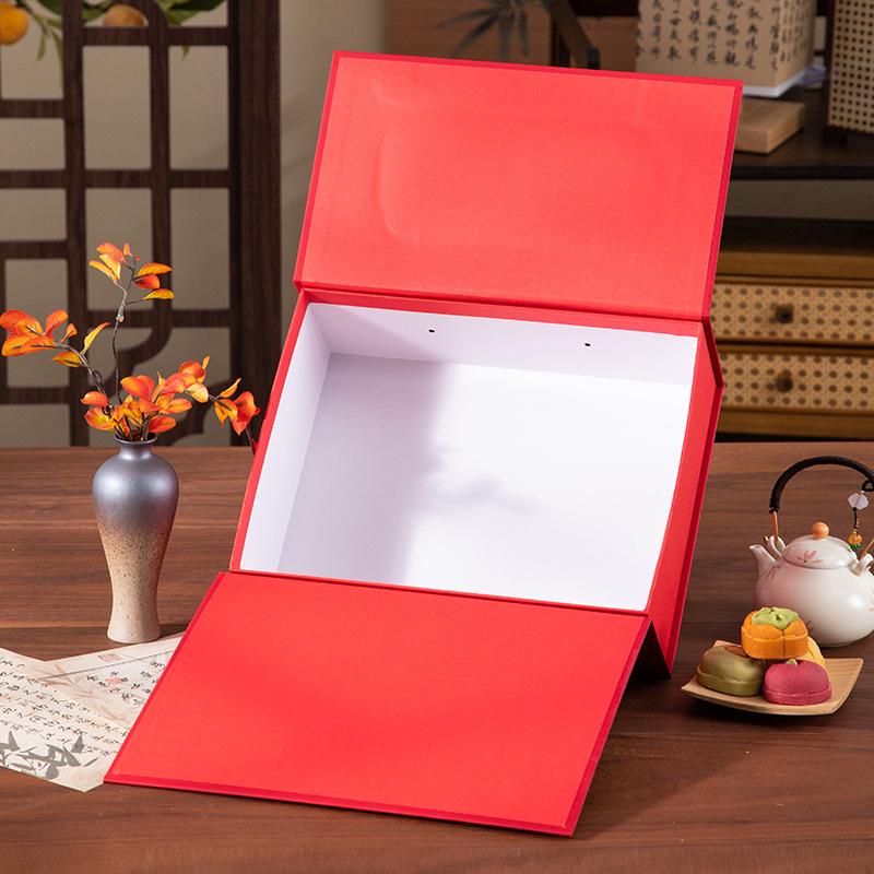 Elegant Chinese-Style Bridesmaid Wedding Gift Box