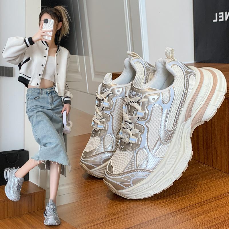 ins Korean version of the new dad shoes for women 2025 autumn student sports running shoes casual platform heightening shoes BL01