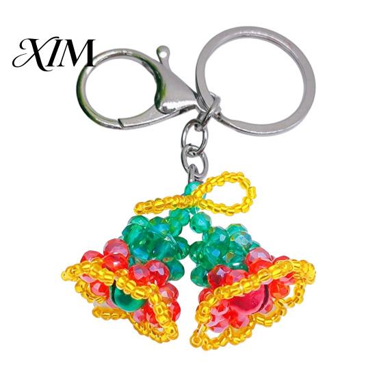 Handcrafted Keychain Handmade Christmas Beaded Keychain, Xmas Tree Wreath Gift Box Bell Key Ring Santa Keyring, Backpack Hanging Decor for Party