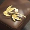 Classic Chinese National Style Golden Bamboo Brooch High-end Exquisite Diamond-encrusted Natural Freshwater Pearl Bamboo Leaf Plant Pin Men and Women