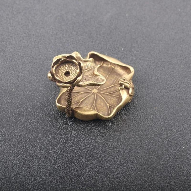 Antique Brass Incense Burner Lotus Leaf Reflux Ornaments Solid Pure Copper Frog Home Decor Fragrance Products Accessories