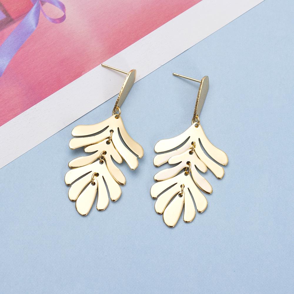 Korean Fashion Leaf Tassel Earrings - Women's Retro Christmas Style